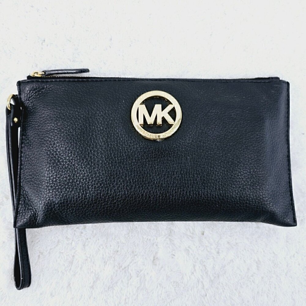 MICHAEL KORS Black Pebble Leather Jet Set Large Travel Clutch Wallet Wristlet